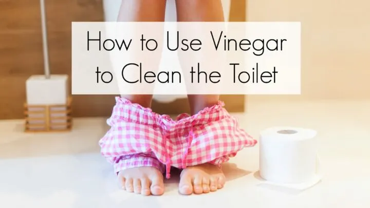 Use vinegar to clean your toilet! It's nontoxic and natural. Costs just pennies! And it's was easier than you might think. This green cleaning hack deserves to be a part of your cleaning routine.