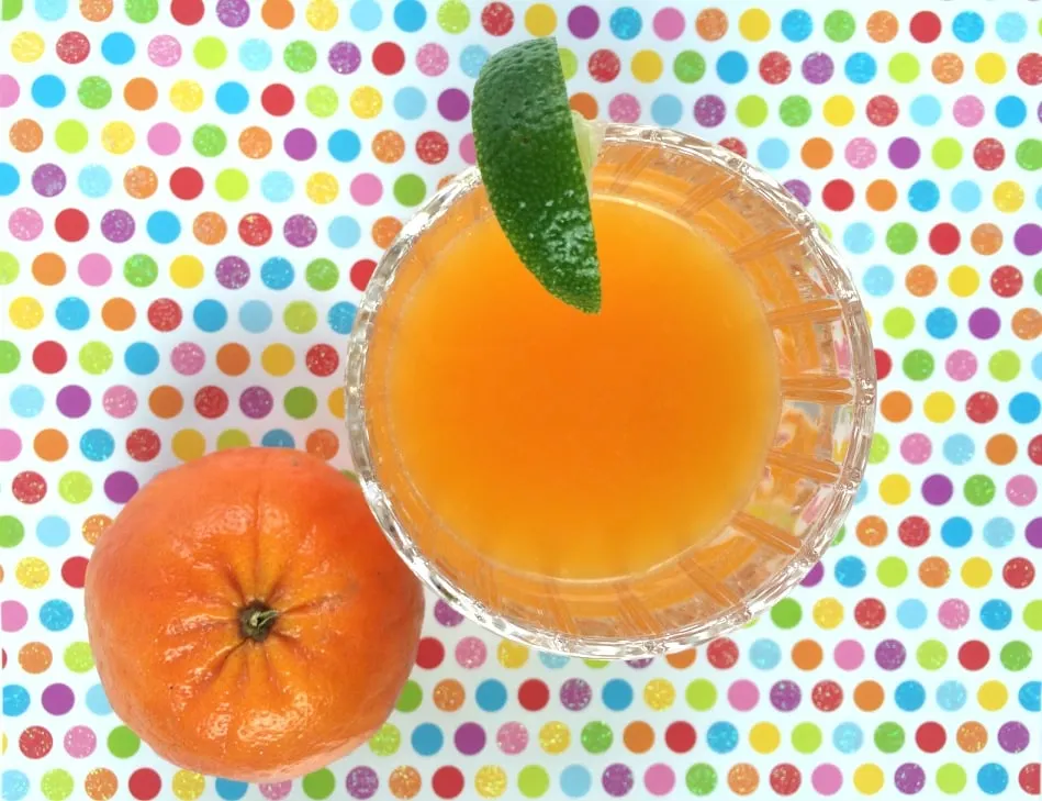 Tangerine Juice Ginn Fizz