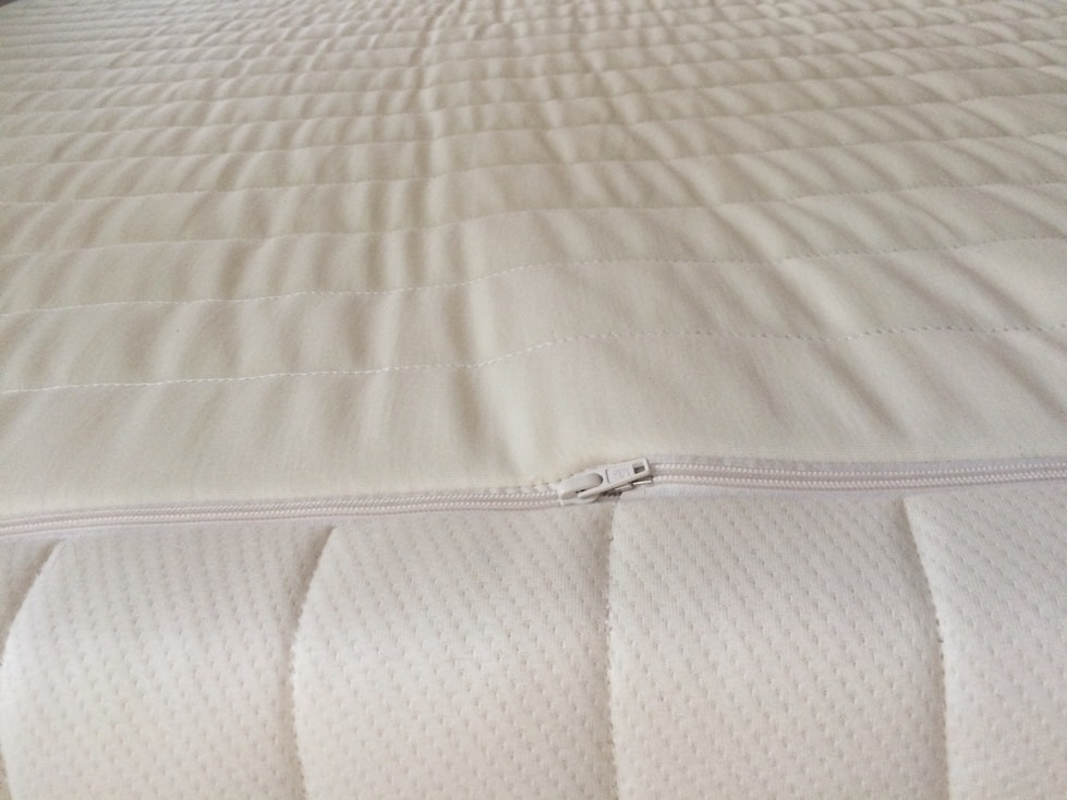 Sleep on Latex Zippered Mattress Cover