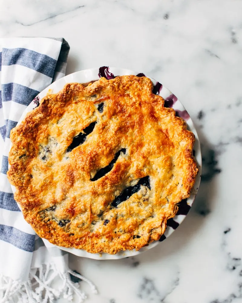 Wow. I wish someone would buy ME some of these! Best Gifts for a Baker that are super useful, too! Makes cooking easy and perfect gifts for the cook in your life!