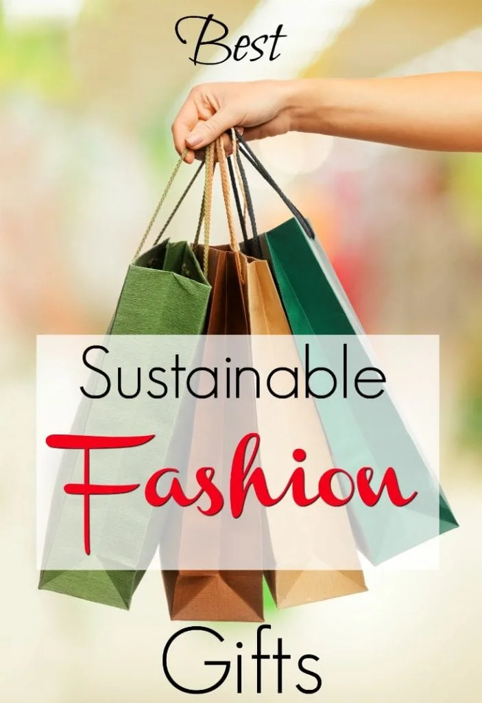 Best sustainable fashion gift ideas for women. Gift guide for a woman who loves ethical fashion or eco-friendly fashion and jewelry. If you don't know what to give, these are easy ideas for presents that any fashionista would lover. #sustainablefashion #ethicalfashion #giftguide #fashiongifts #Christmas #christmasideas