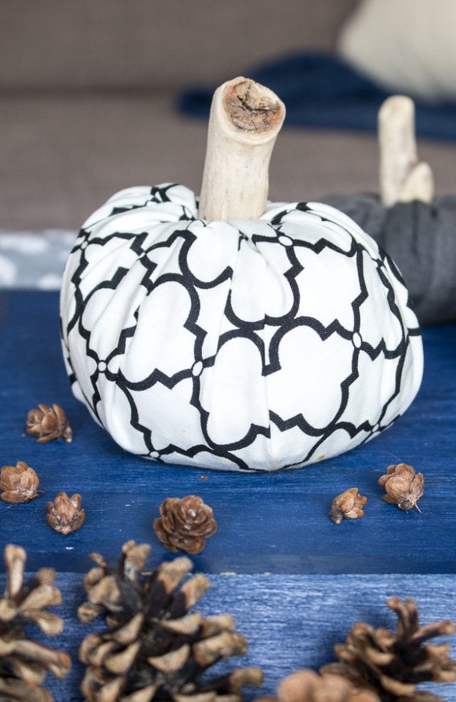 DIY No Sew Fabric Pumpkins tutorial