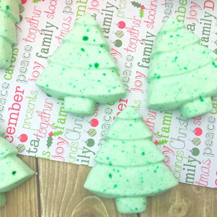 Natural Green Christmas Tree Bath Fizzies DIY Homemade Gifts