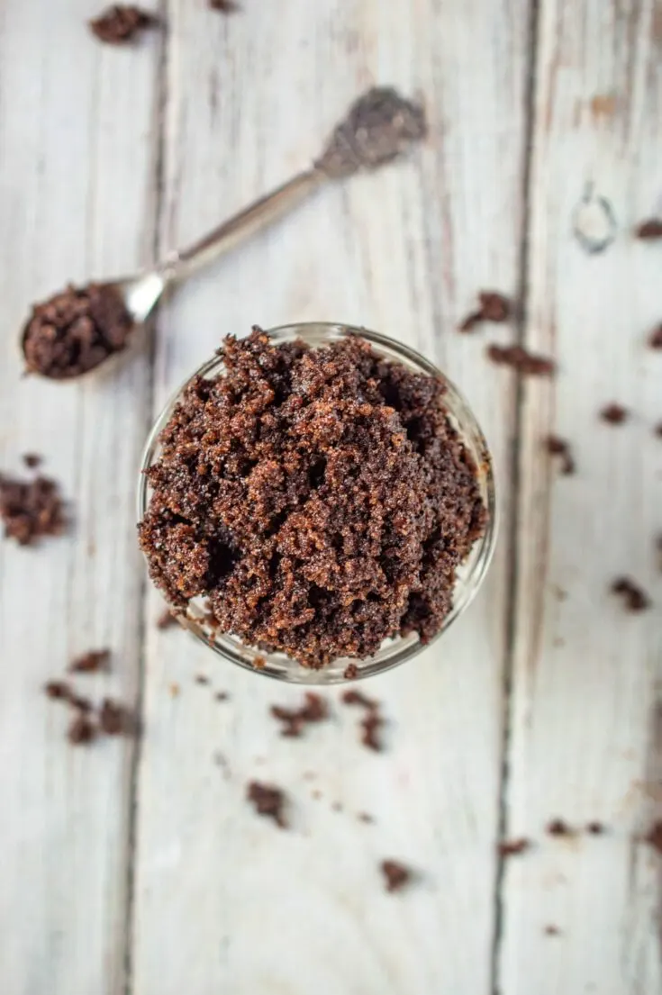 coffee sugar scrub in bowl