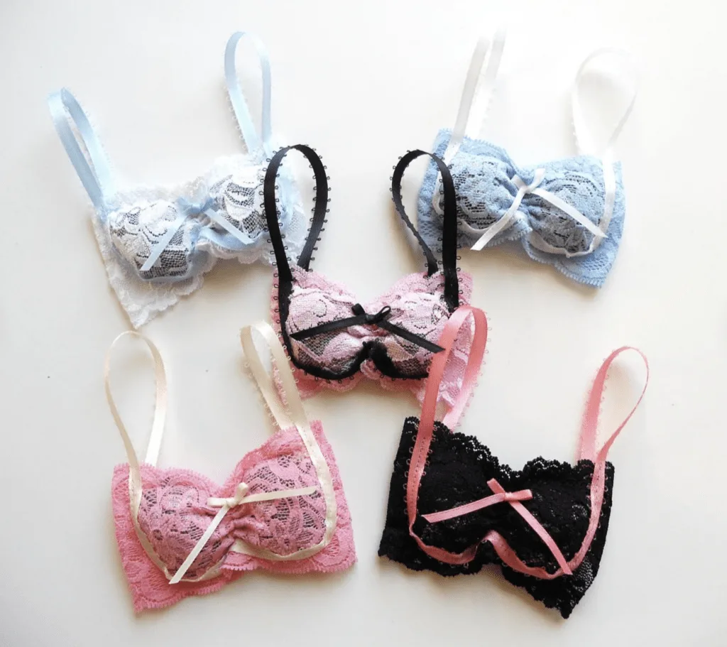 lacy bra shaped drawer fresheners