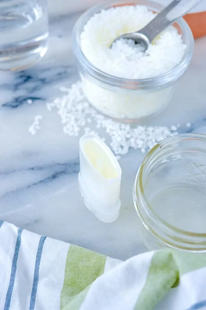 adding vapor rub liquid to tube 