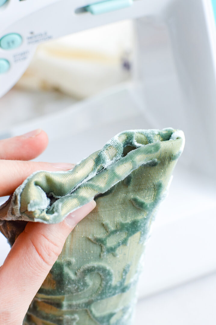 DIY Aromatherapy Rice Bags for Eyes (Hot or Cold Eye Pillows) Get