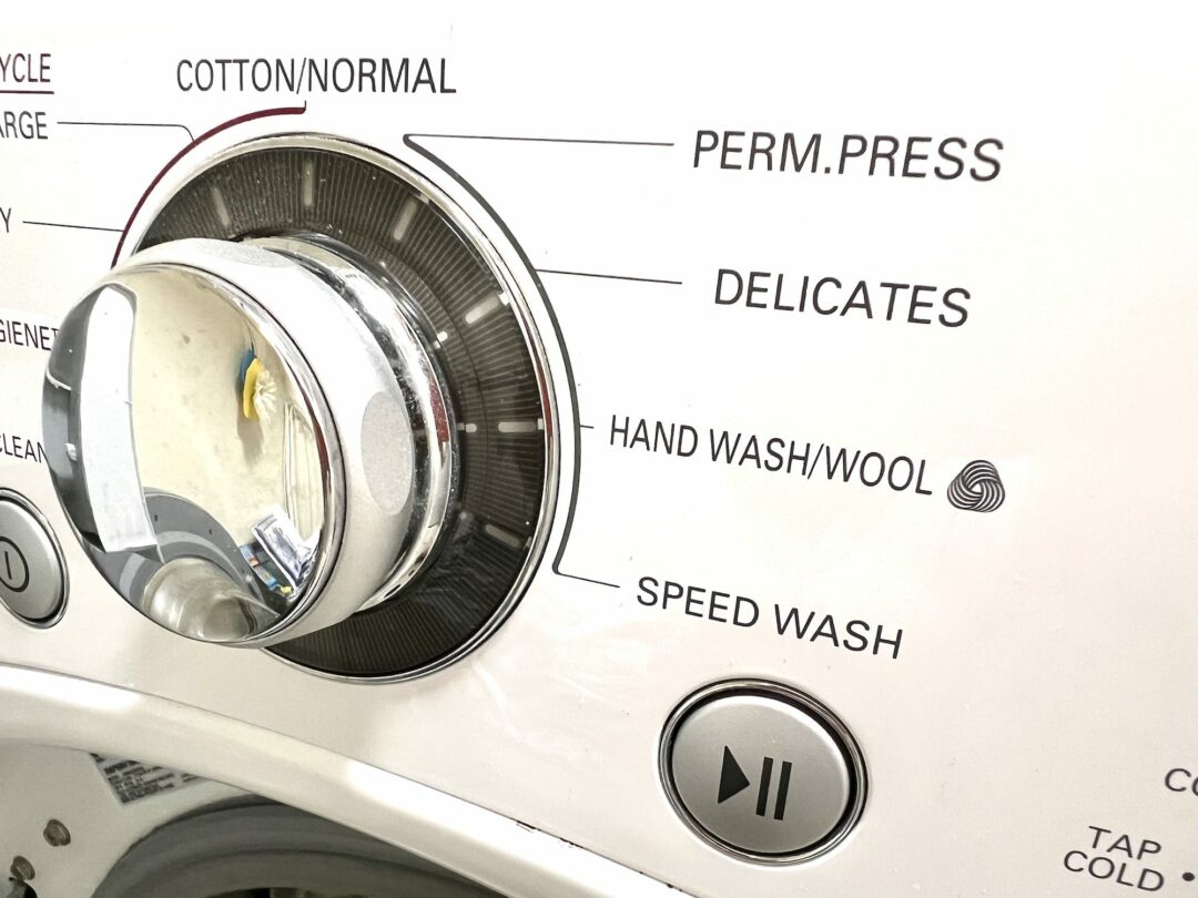 Washing a Wool Blanket How to Clean the Right Way Get Green Be Well