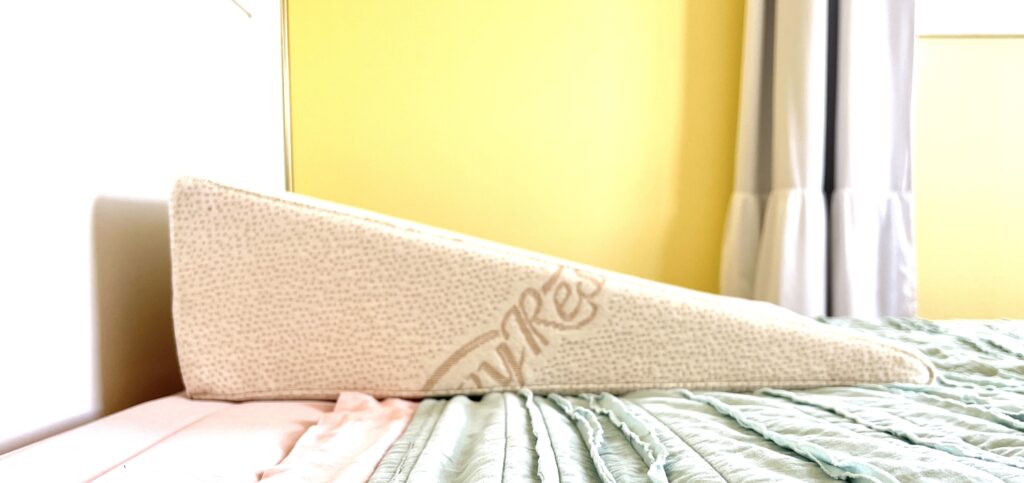 Synthetic Fill Specialty Wedge Pillow